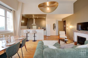 Appartement avec chambre, parking, bureau, wifi